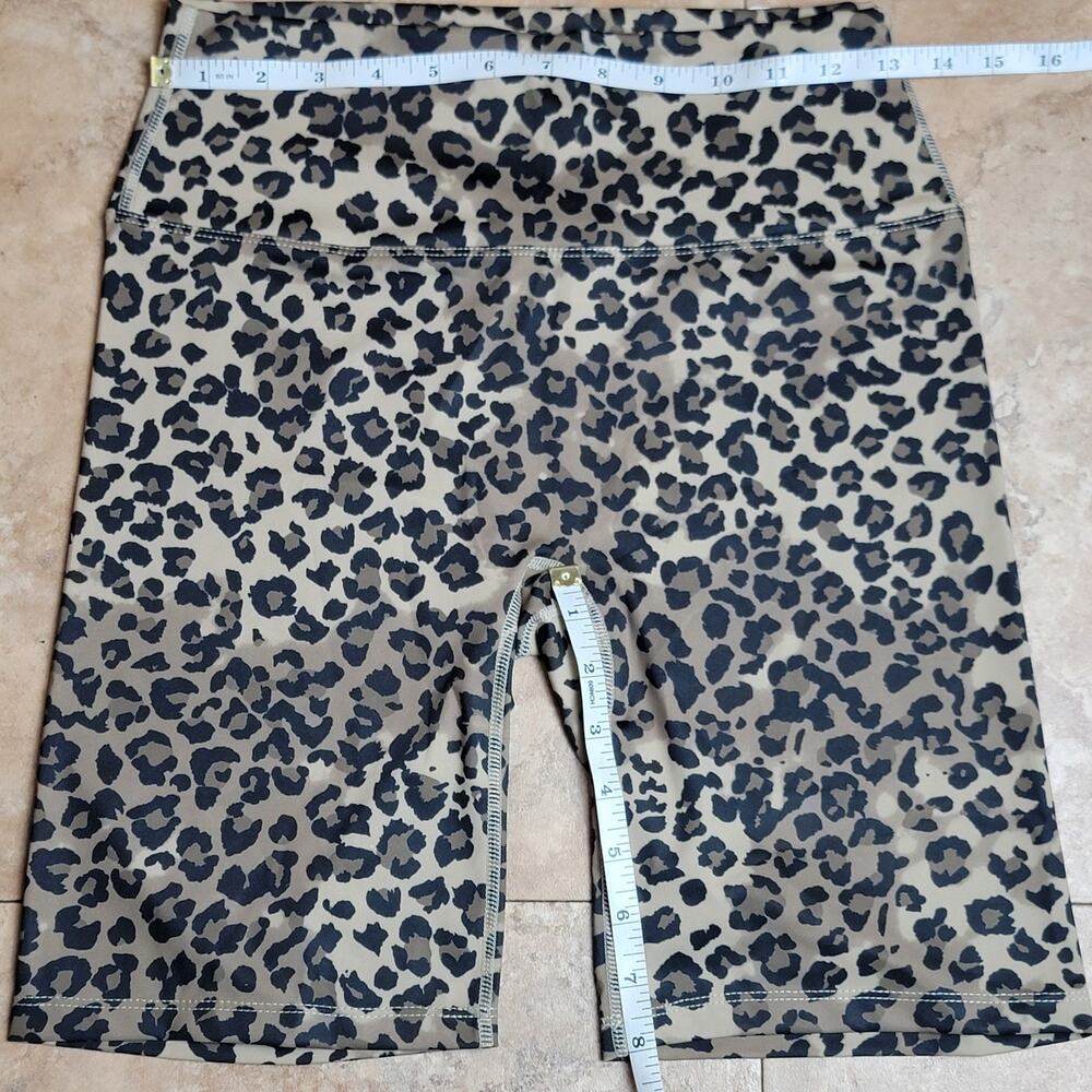 Lululemon Sz 10 Animal Print Defined Jacket Shorts Brown Leopard Set Activewear - Picture 9 of 16